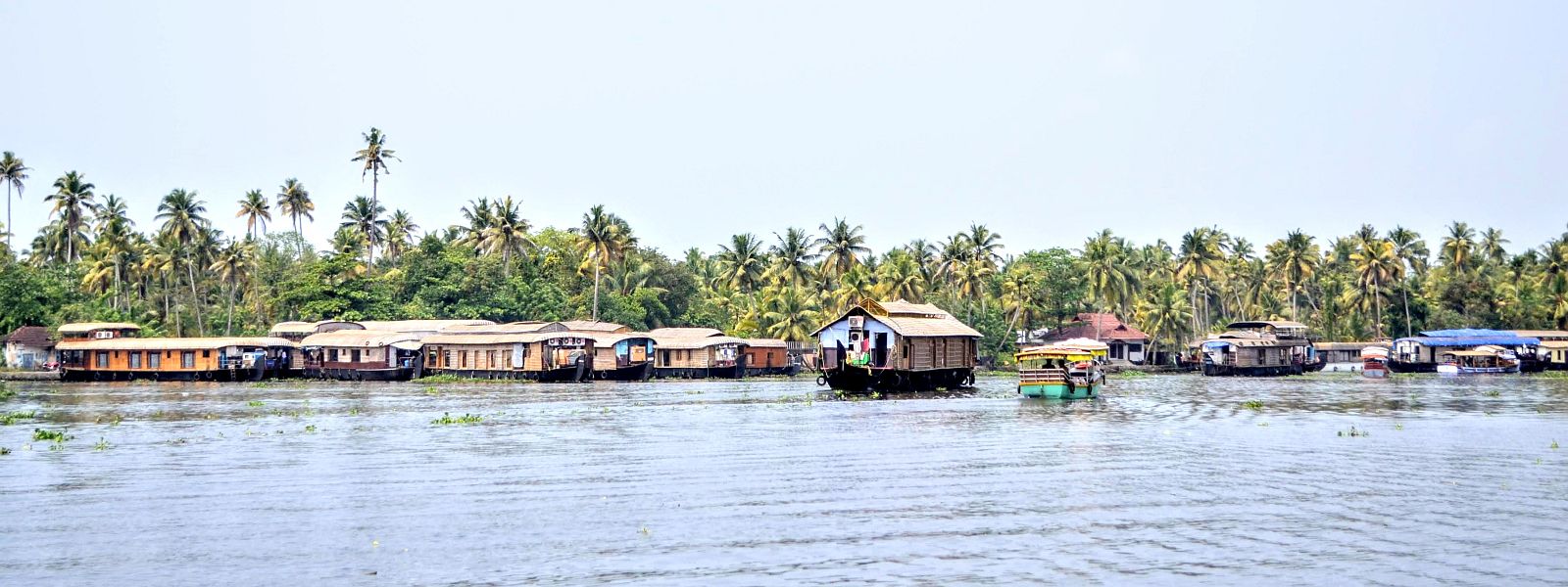 5 Days Kerala Tour Package Itinerary | Top Tourist Places & Backwaters